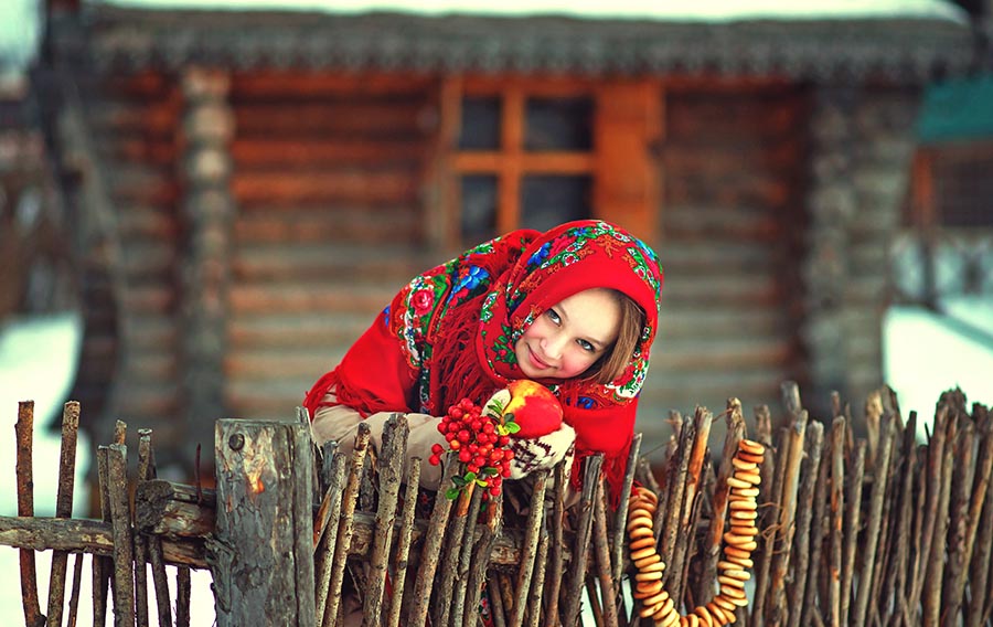 Sexy girl Women in Slavic costumes in Dublin